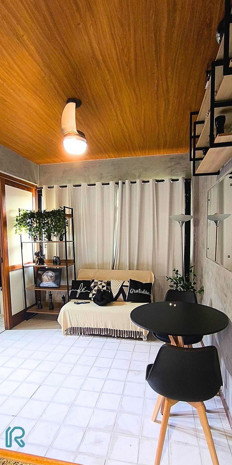 Flat Frente Mar Completo Pituba