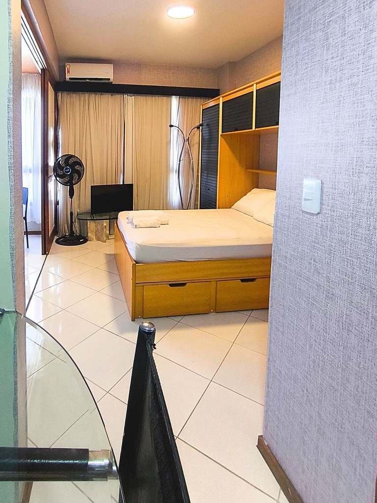 Flat Frente Mar Wifi/Ar - Pituba