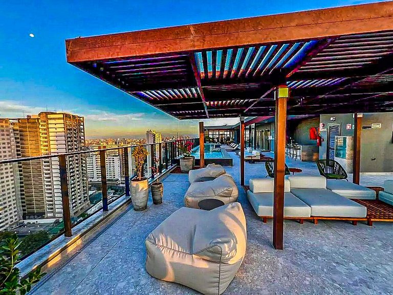 Lindo Studio Corredor da Vitória